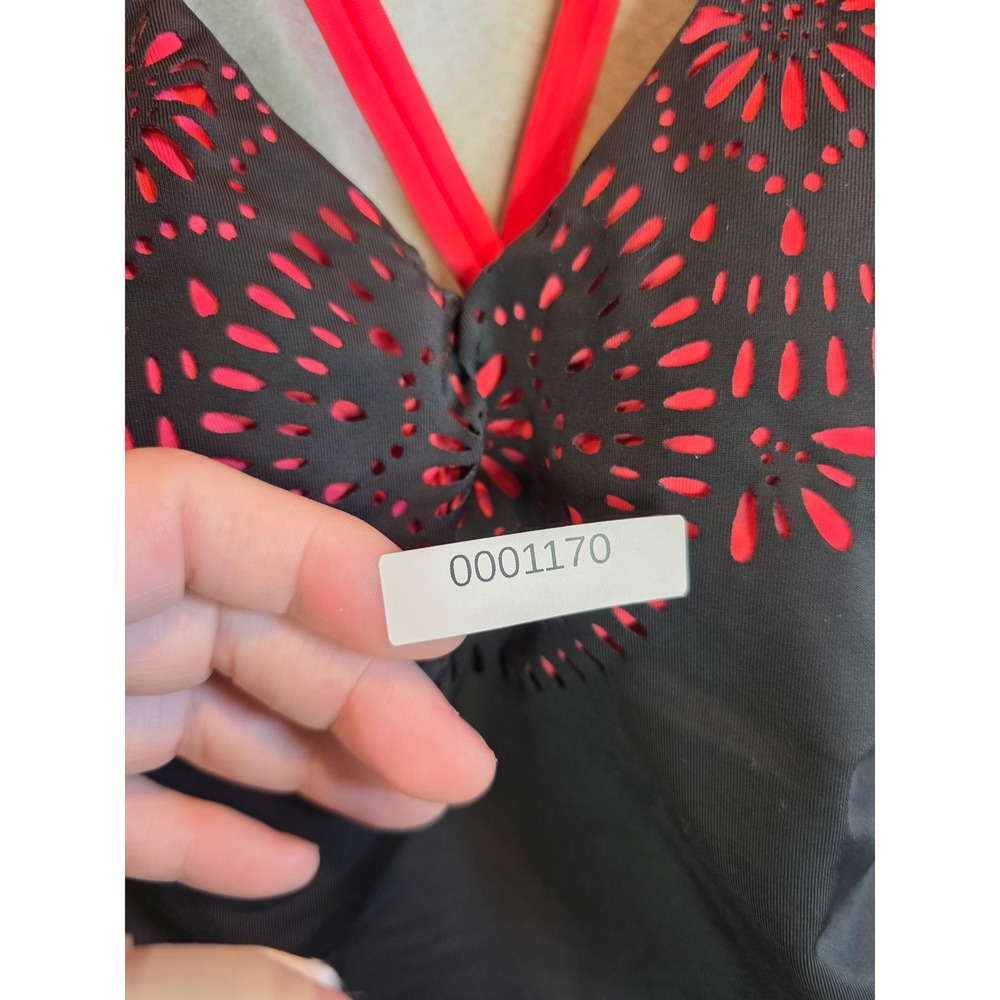 Dreamsuit by Miracle Brands Black Pink Laser Cut Ruched One Piece Swimsuit 8 - Picture 9 of 10